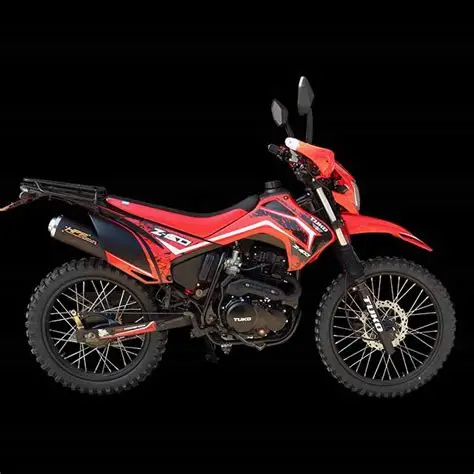 Moto tout-terrain 250 cc